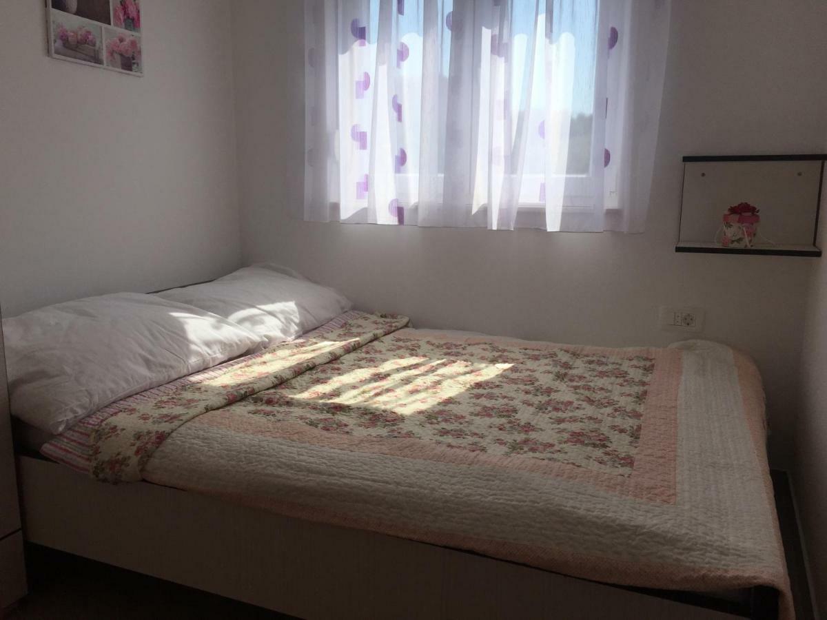 Apartmani Sanja Marina Bagian luar foto